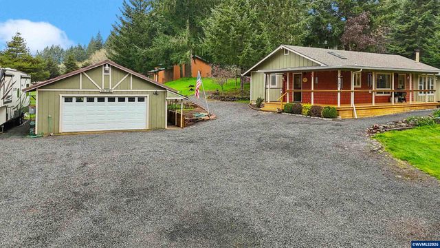 28826 Berlin Rd, Sweet Home, OR 97386