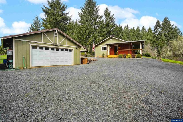 28826 Berlin Rd, Sweet Home, OR 97386