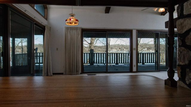 616 S Ski Circle, Santa Claus, IN 47579