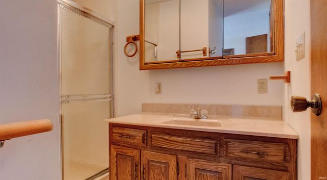 616 S Ski Circle, Santa Claus, IN 47579