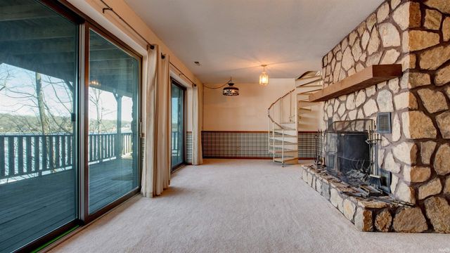 616 S Ski Circle, Santa Claus, IN 47579