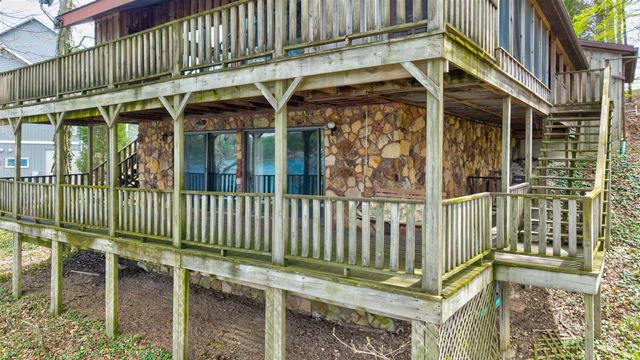 616 S Ski Circle, Santa Claus, IN 47579