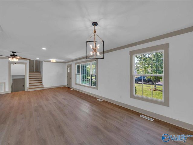 1003 Willow Cove Circle SE, Huntsville, AL 35802