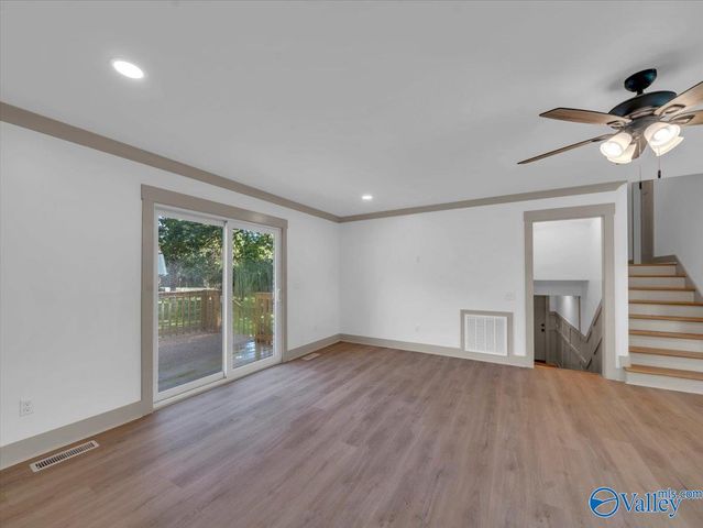 1003 Willow Cove Circle SE, Huntsville, AL 35802