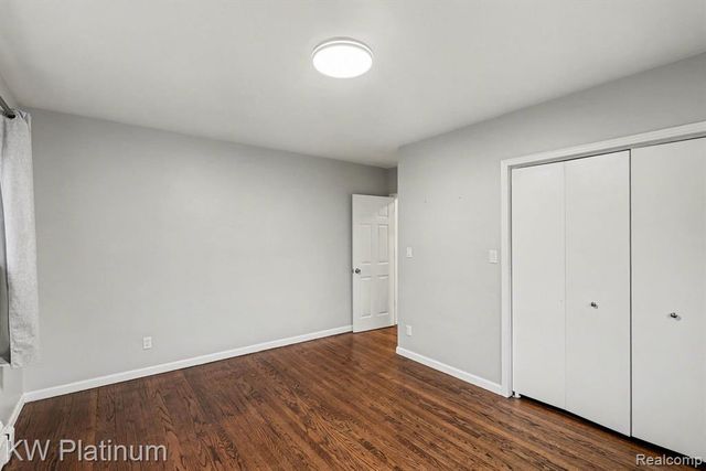 8320 Russell Street, Utica, MI 48317