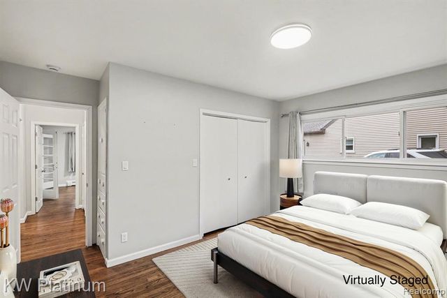 8320 Russell Street, Utica, MI 48317