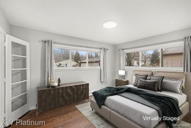 8320 Russell Street, Utica, MI 48317