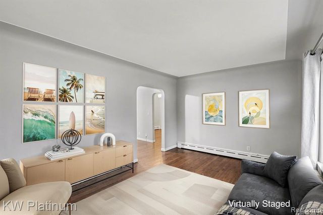 8320 Russell Street, Utica, MI 48317