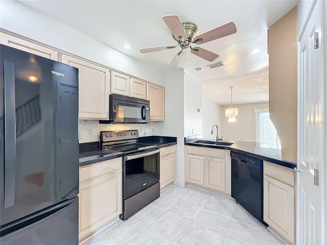 4931 WALDEN CIRCLE 55, Orlando, FL 32811