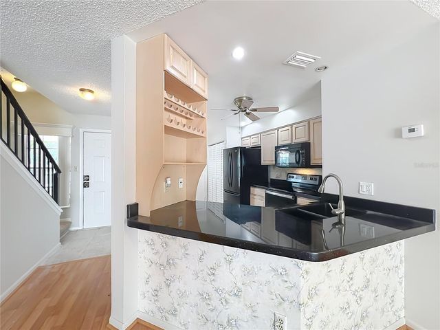 4931 WALDEN CIRCLE 55, Orlando, FL 32811