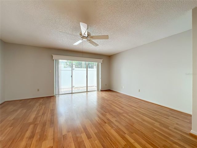 4931 WALDEN CIRCLE 55, Orlando, FL 32811