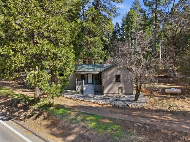 5449 Highway 4, Hathaway Pines, CA 95222