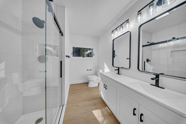 5449 Highway 4, Hathaway Pines, CA 95222