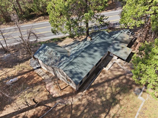 5449 Highway 4, Hathaway Pines, CA 95222