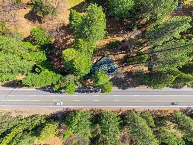5449 Highway 4, Hathaway Pines, CA 95222