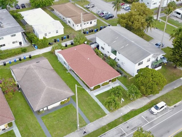 1987 NE 171st St, North Miami Beach, FL 33162