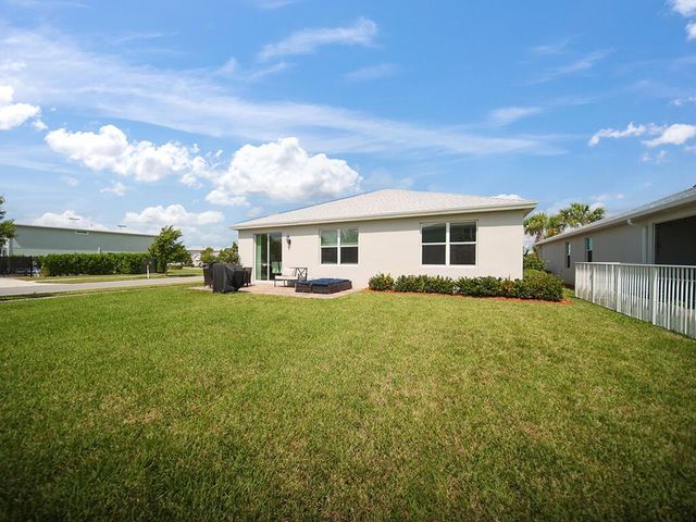 10550 SW Captiva Drive, Port St Lucie, FL 34987