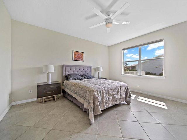 10550 SW Captiva Drive, Port St Lucie, FL 34987