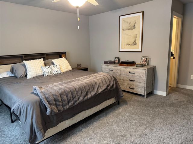 557 N Cygnet Lake Drive, Benton Harbor, MI 49022