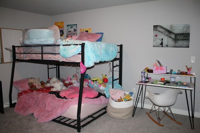 557 N Cygnet Lake Drive, Benton Harbor, MI 49022