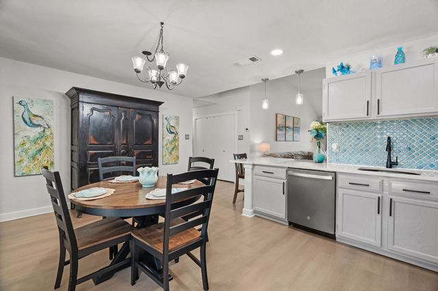 819 Blessing Creek Drive, Euless, TX 76039