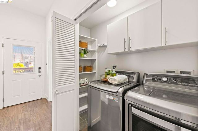 3322 Chestnut St, Oakland, CA 94608