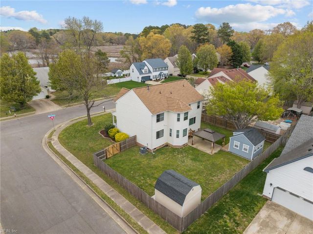 136 Baker Farm DR, Hampton, VA 23666