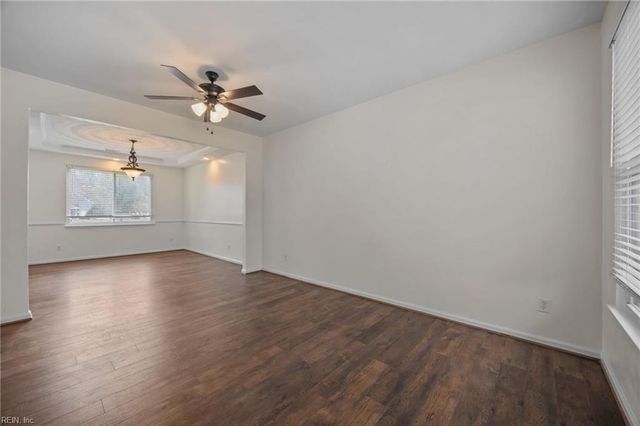 136 Baker Farm DR, Hampton, VA 23666