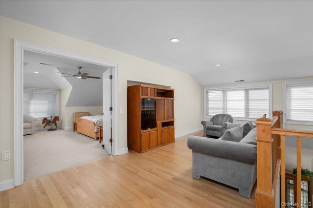 775 Scarsdale Road 7, Tuckahoe, NY 10707