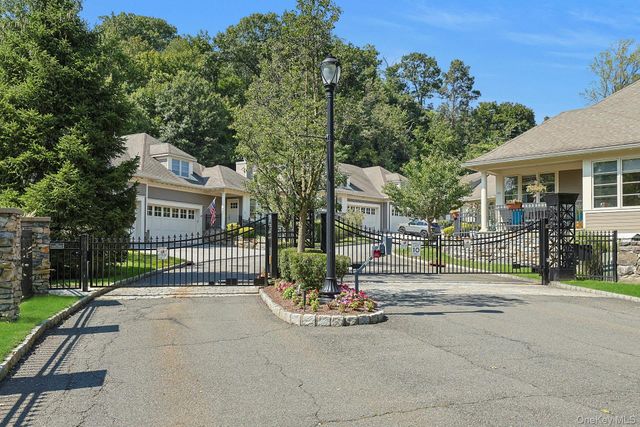 775 Scarsdale Road 7, Tuckahoe, NY 10707