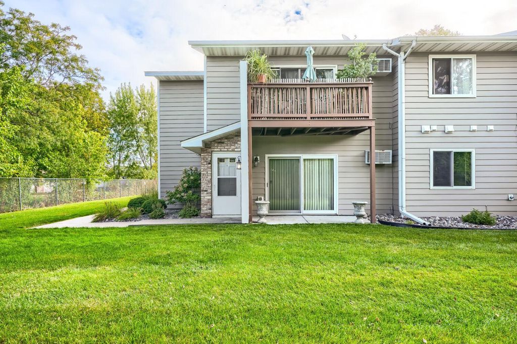 4515 Cinnamon Ridge Trail A, Eagan, MN 55122 — exterior