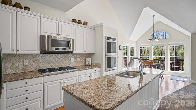 15746 Agincourt Drive, Huntersville, NC 28078