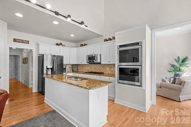 15746 Agincourt Drive, Huntersville, NC 28078
