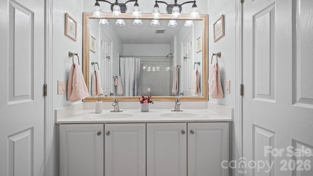 15746 Agincourt Drive, Huntersville, NC 28078