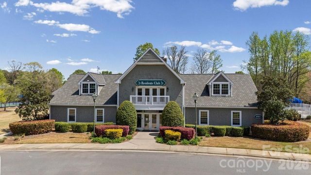 15746 Agincourt Drive, Huntersville, NC 28078