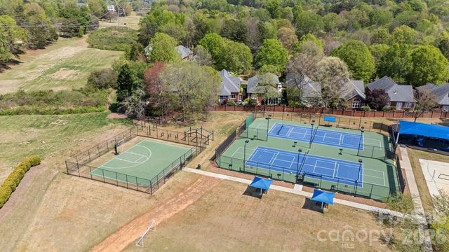 15746 Agincourt Drive, Huntersville, NC 28078