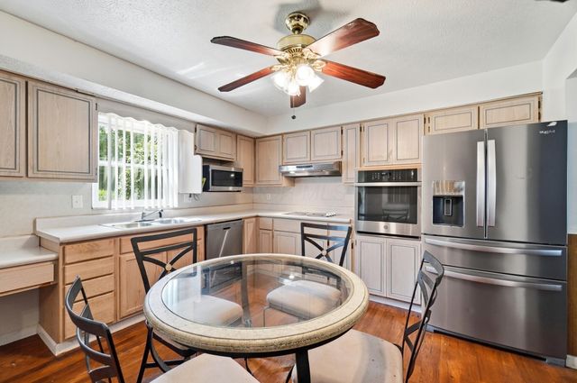 5417 Walshire Drive, Columbus, OH 43232