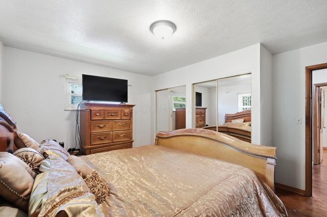 5417 Walshire Drive, Columbus, OH 43232
