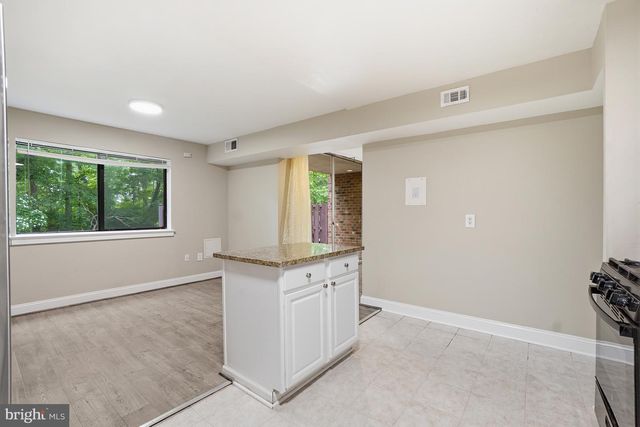 8487 GREENBELT RD, Greenbelt, MD 20770