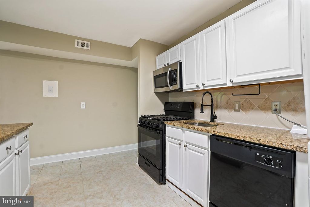 Image 12 of property listing at 8487 GREENBELT RD, Greenbelt, MD 20770