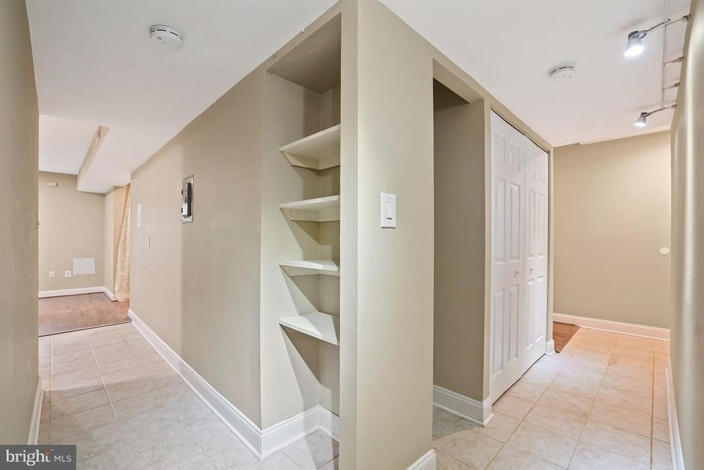 Image 14 of property listing at 8487 GREENBELT RD, Greenbelt, MD 20770