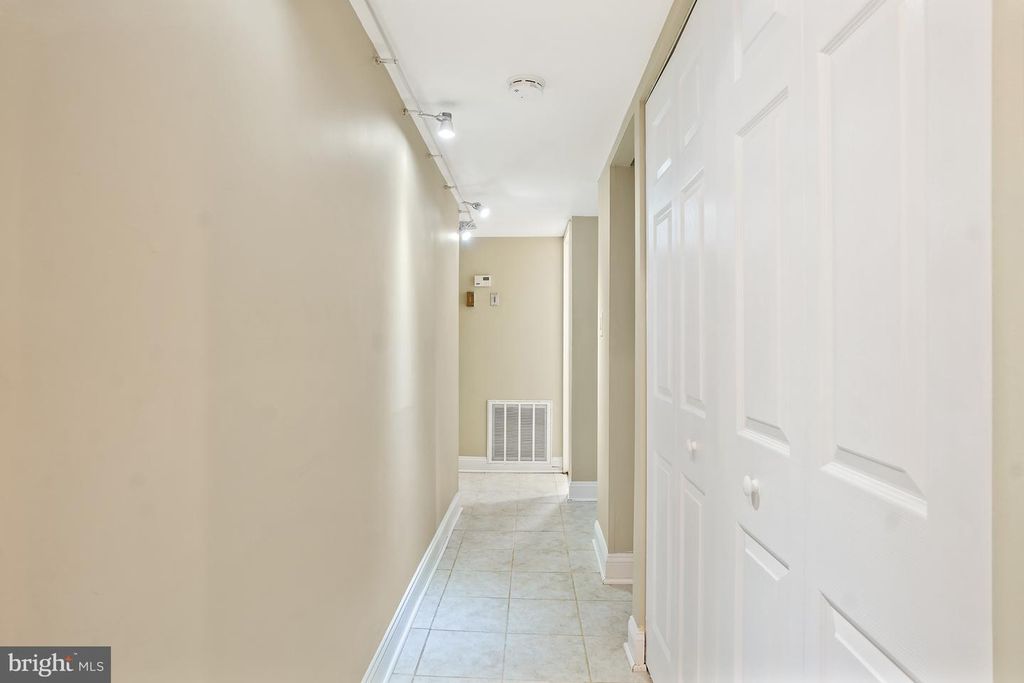 Image 15 of property listing at 8487 GREENBELT RD, Greenbelt, MD 20770