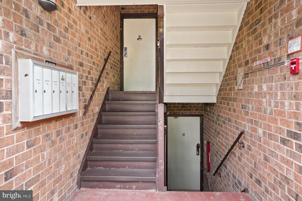 Image 26 of property listing at 8487 GREENBELT RD, Greenbelt, MD 20770