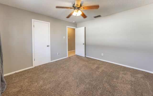 5424 33rd Street, Lubbock, TX 79407