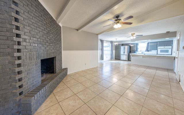 5424 33rd Street, Lubbock, TX 79407