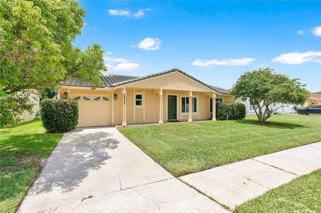 10137 MASON DIXON CIRCLE, Orlando, FL 32821