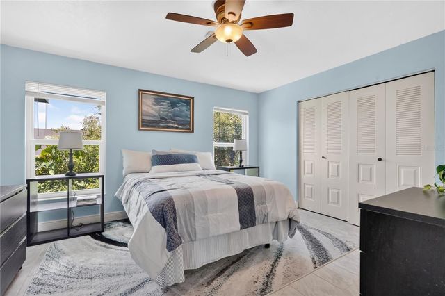 10137 MASON DIXON CIRCLE, Orlando, FL 32821