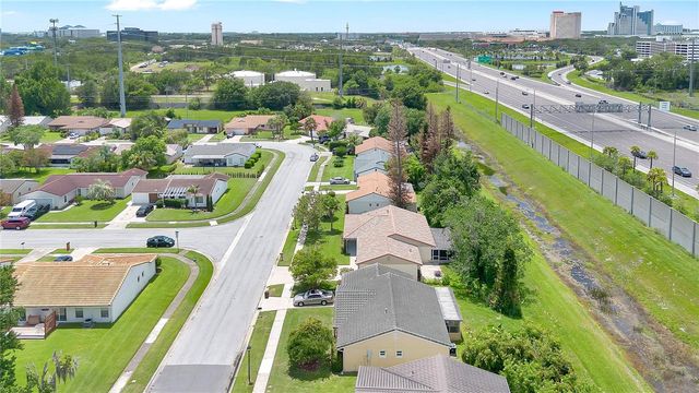 10137 MASON DIXON CIRCLE, Orlando, FL 32821
