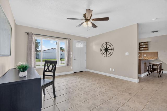 10137 MASON DIXON CIRCLE, Orlando, FL 32821
