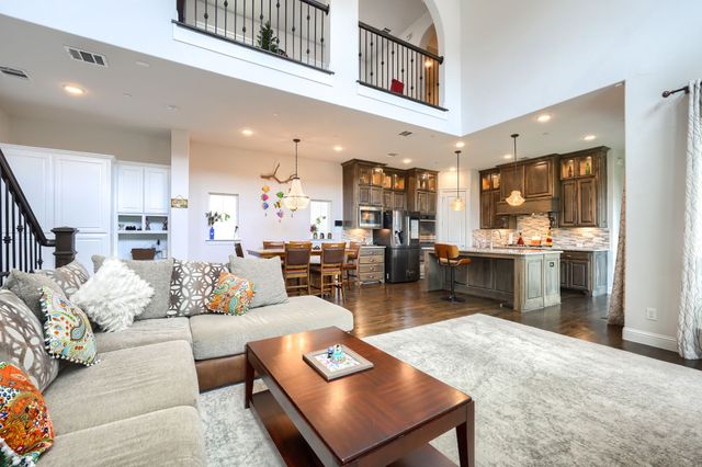 1037 sarah Street, Allen, TX 75013